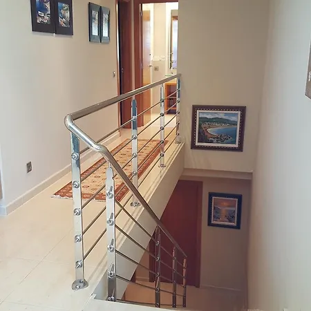 Villa With Sea Views C008